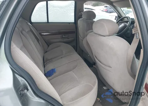 2002 Mercury Grand Marquis Gs z USA, uszkodzony, nr VIN 2MEFM74W72X605951